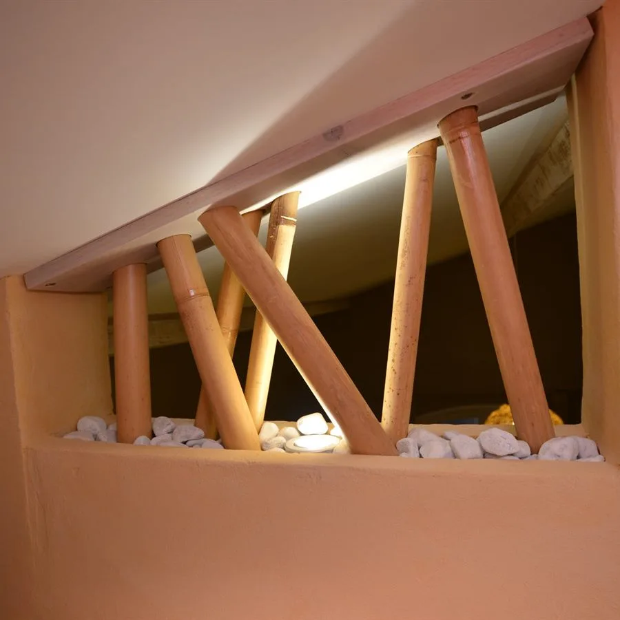 Garde-corps de mezzanine en bambous croisés